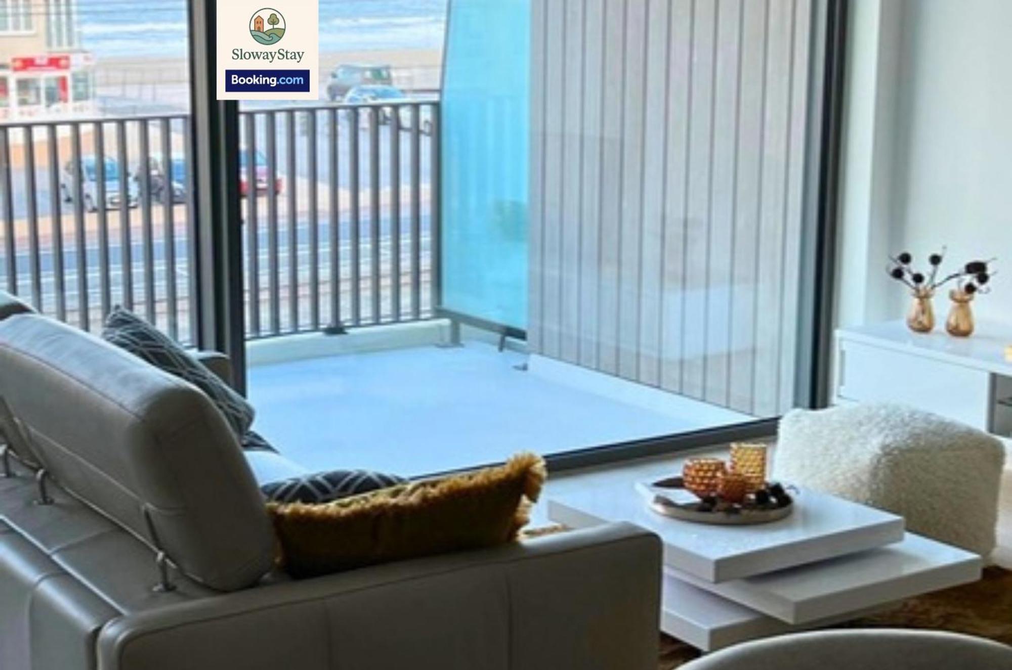 Elegant One Bedroom Apartment With Sea Views & Pool By Slowaystay Serviced Accommodation & Short Lets Oostende Buitenkant foto